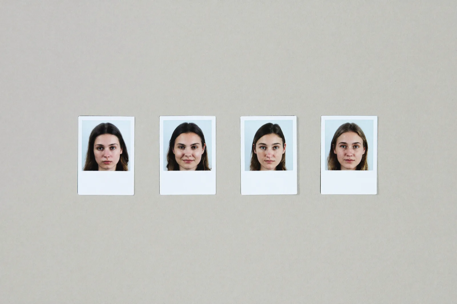 Четыре фотографии 3 на 4 сантиметра на матовой бумаге для документов абитуриента
